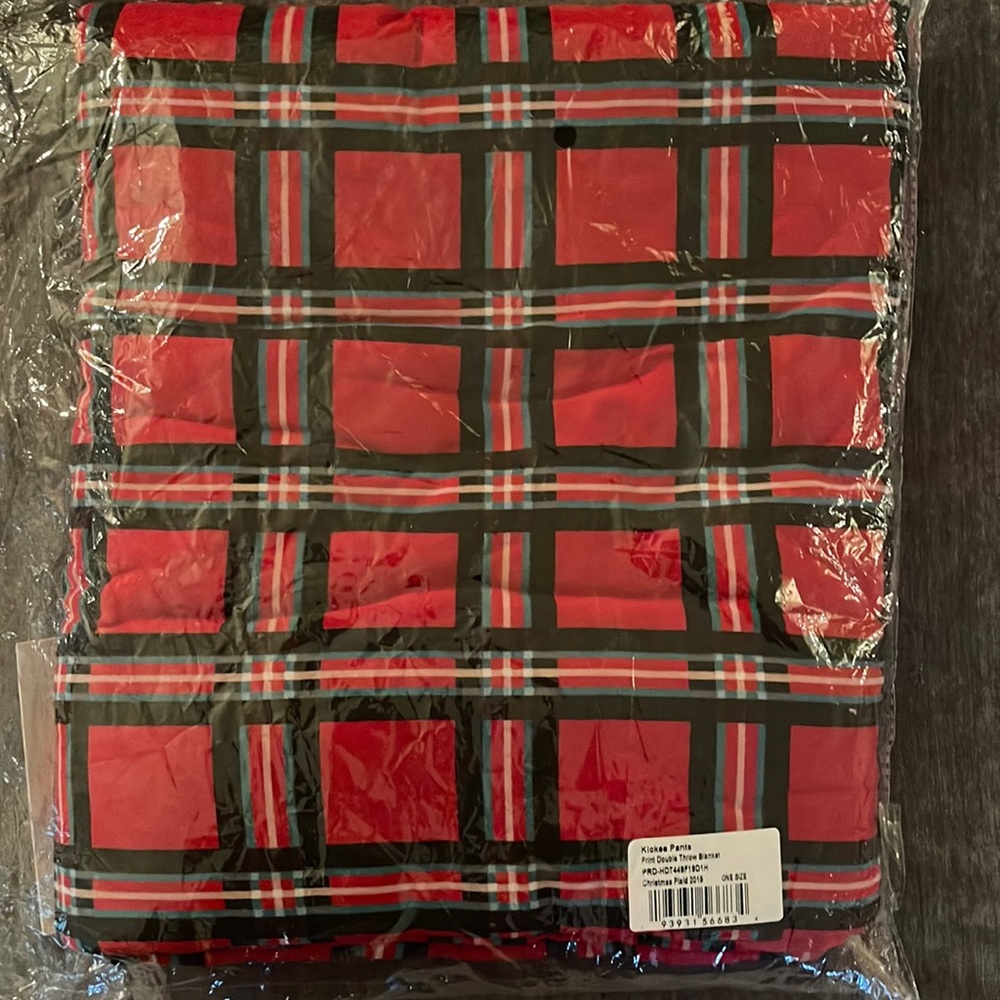 Kickee Pants Double Layer Throw Blanket in Christmas Plaid 2019